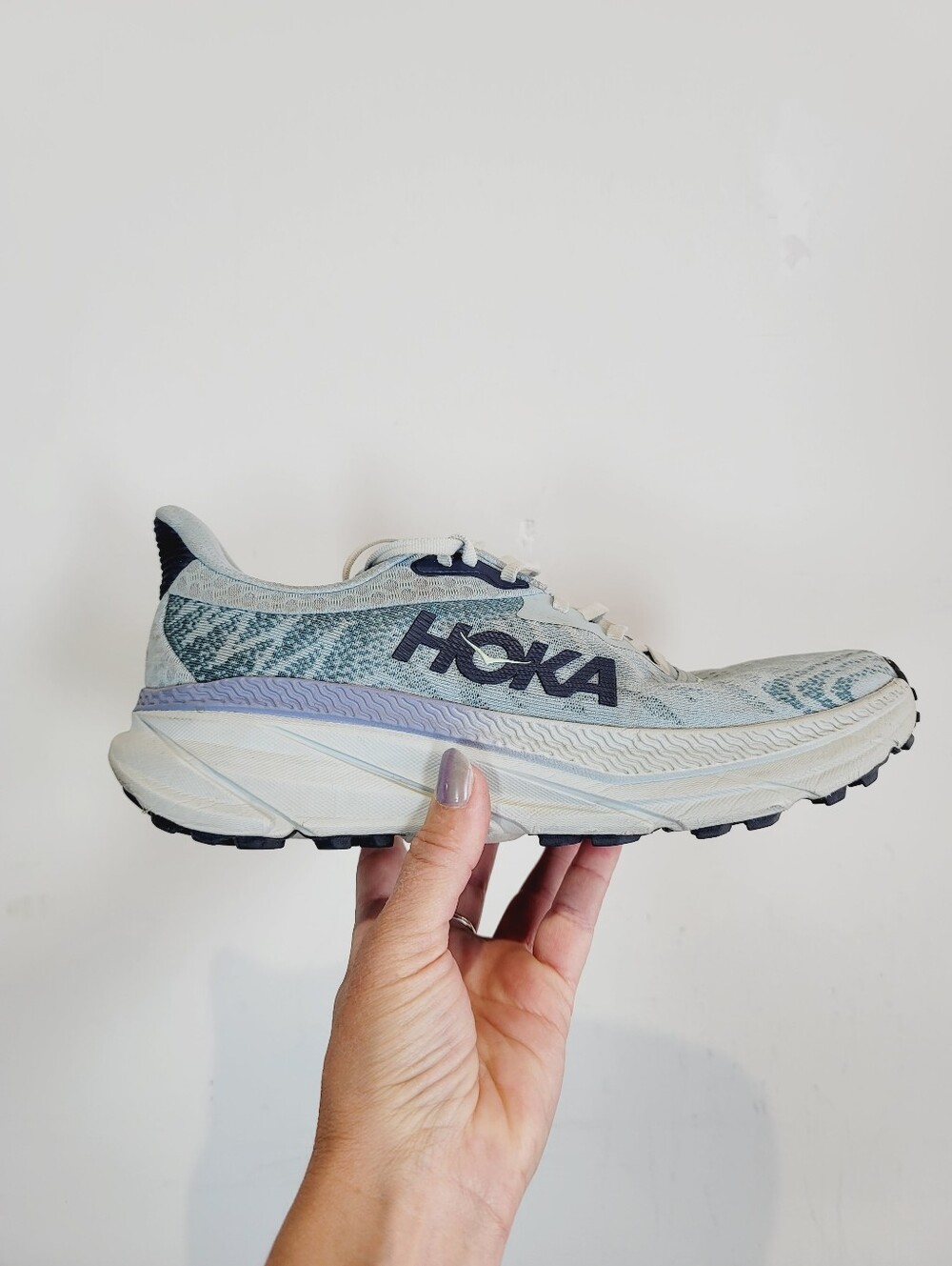 Hoka One WOMEN'S CHALLENGER ATR 7 Athletic Shoes, Size 9.5B